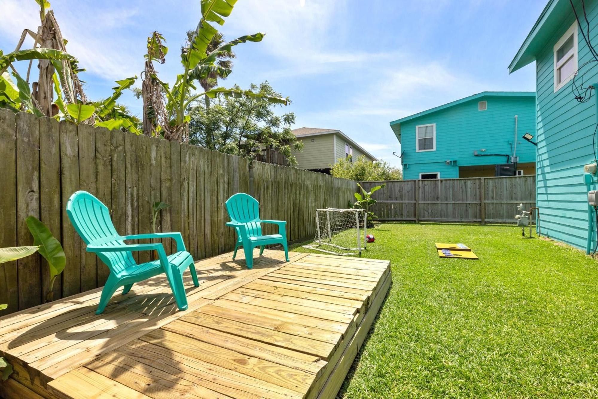 Nr Beach Pier Oasis Game Tables Yard Bbq Galveston Extérieur photo